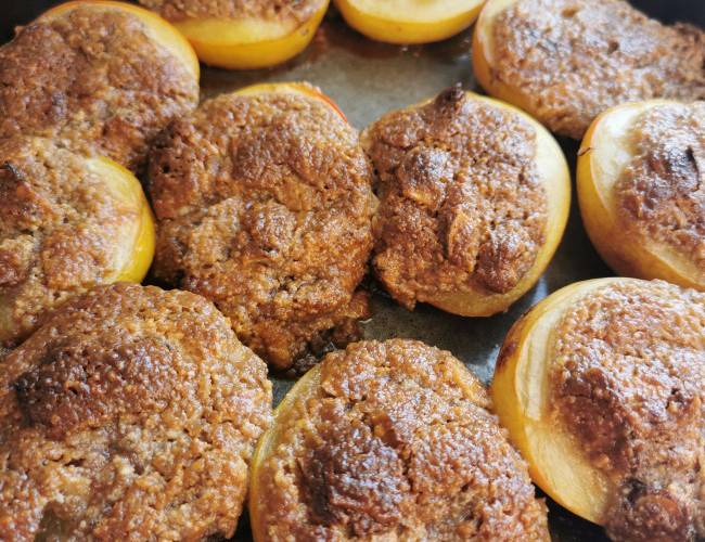 almond stuffed luisa plums