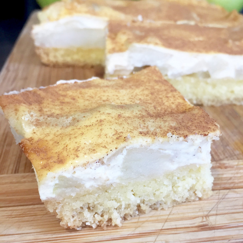 apple sour cream slice