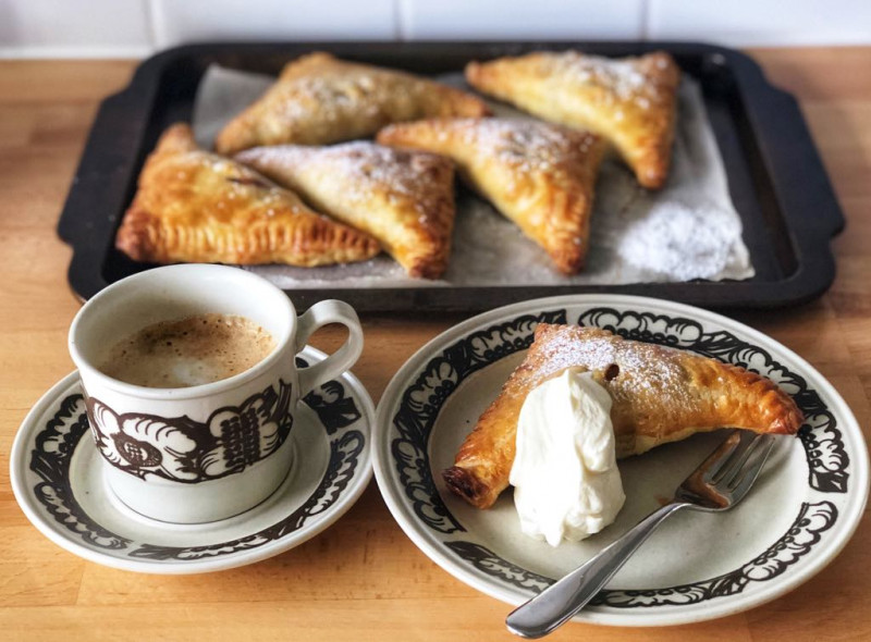 apple turnovers