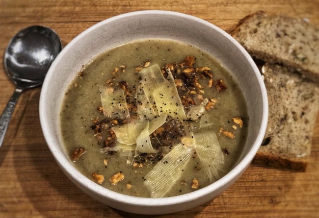 artichoke mushroom walnut soup