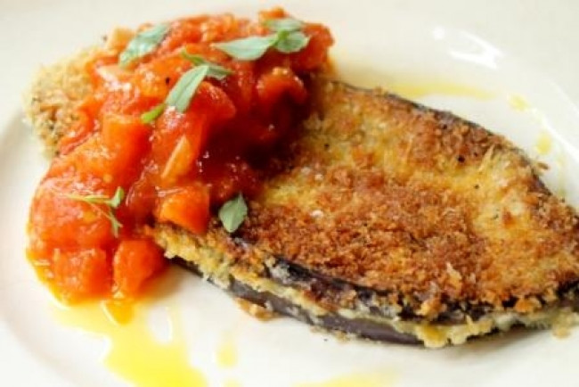 aubergine sandwich photo