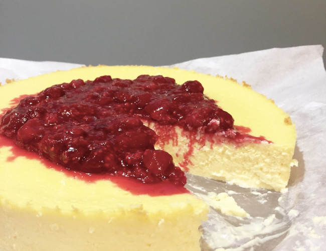 baked curd cheesecake with raspberries