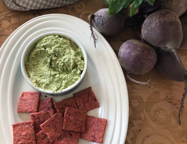 basil parmesan and cashew dip