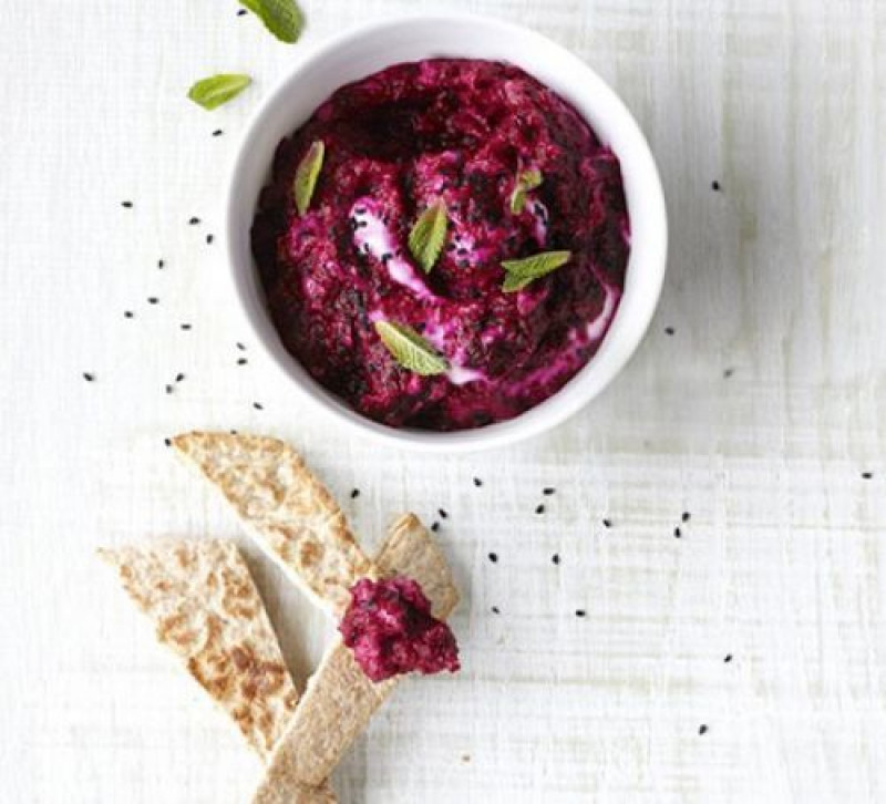 beetroot and mint dip