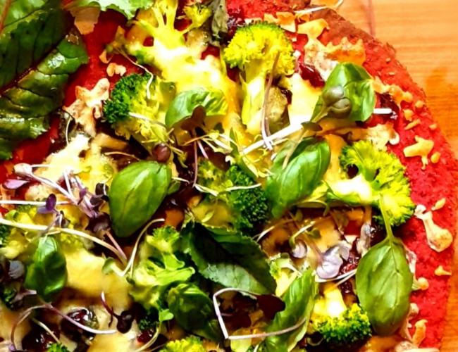 beetroot broccoli pizza