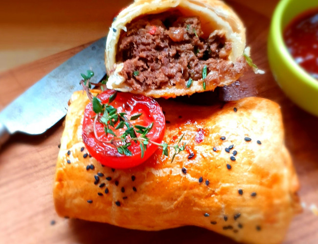 blackpudding sausage rolls