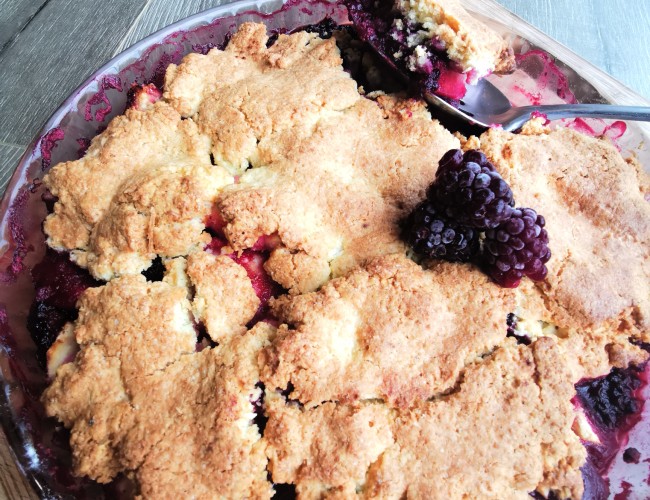 boysenberry and apple cobbler