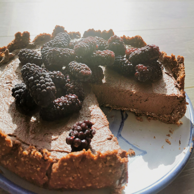 boysenberry chocolate tofu tart