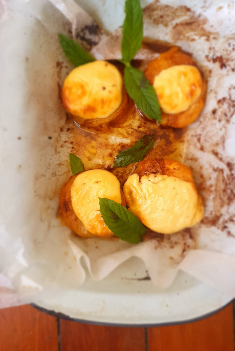 cheesecake filled apricots with mint