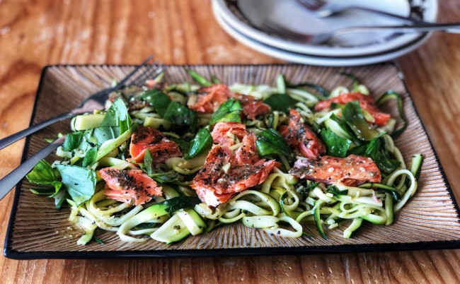 courgette and smoked salmon with garlic butter and basil