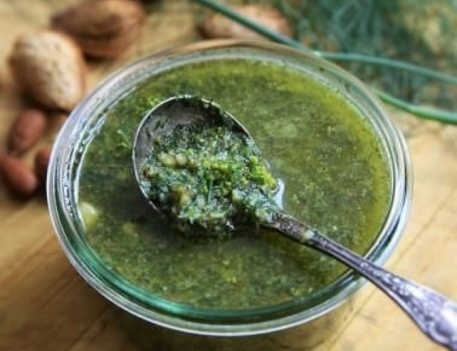 fennel frond pesto