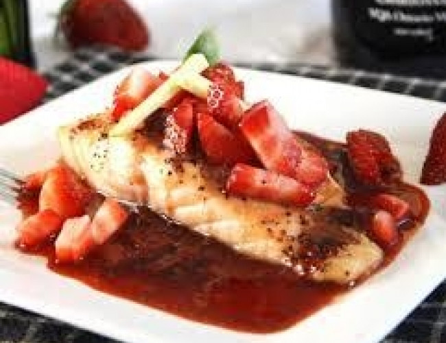 fish w strawberry