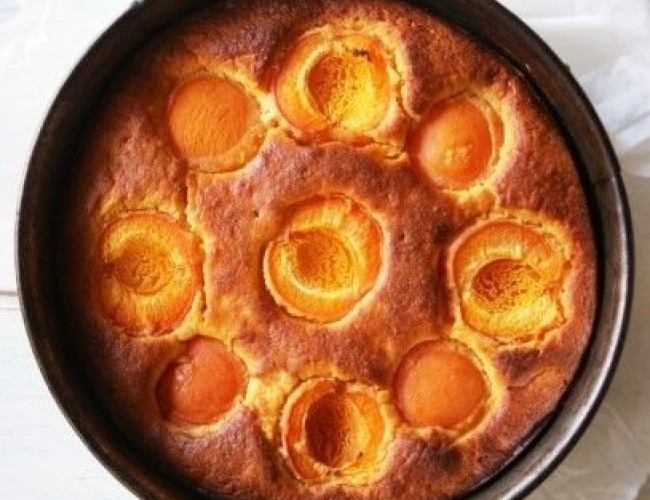 fresh apricot cake al feb 6th