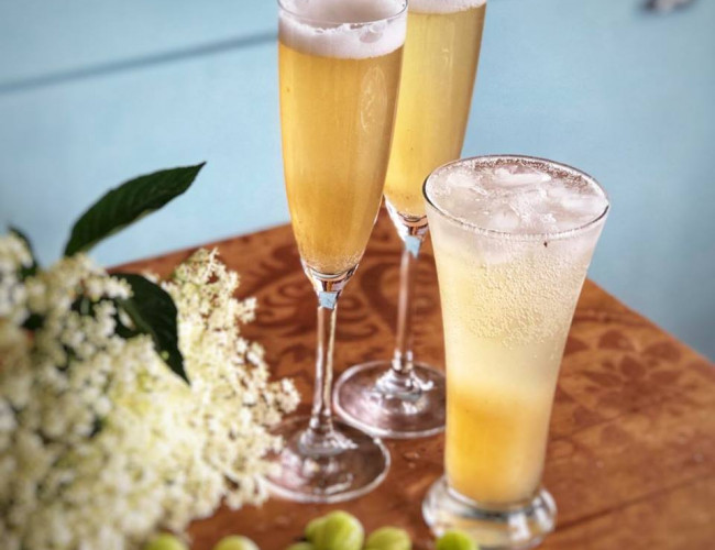 gooseberry and elderflower fizz