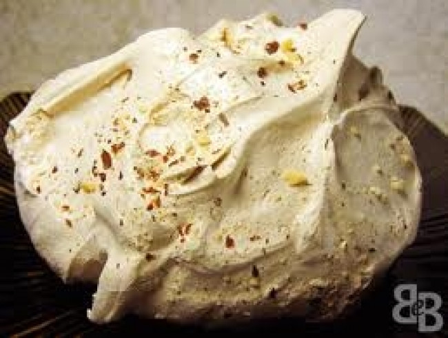 hazelnut meringue