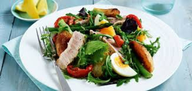 nicoise w tuna