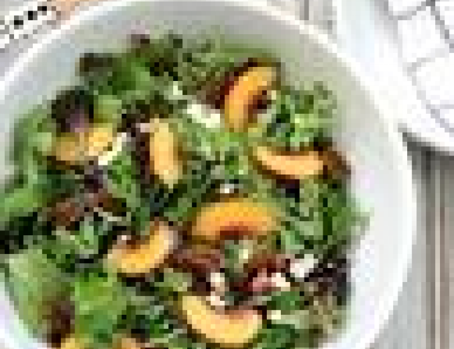 peach and walnt salad