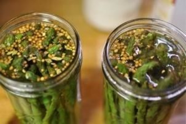 pickled asparagus