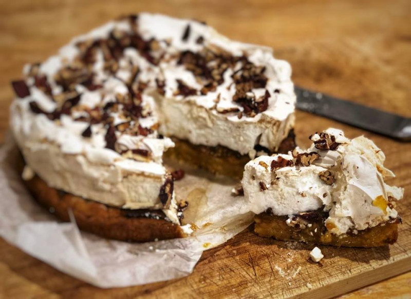 plum and pecan meringue cake