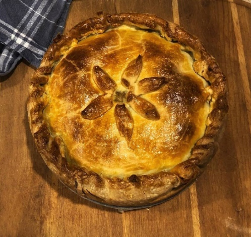 pork cider and leek pie