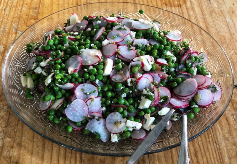 radish pea and curd cheese salad