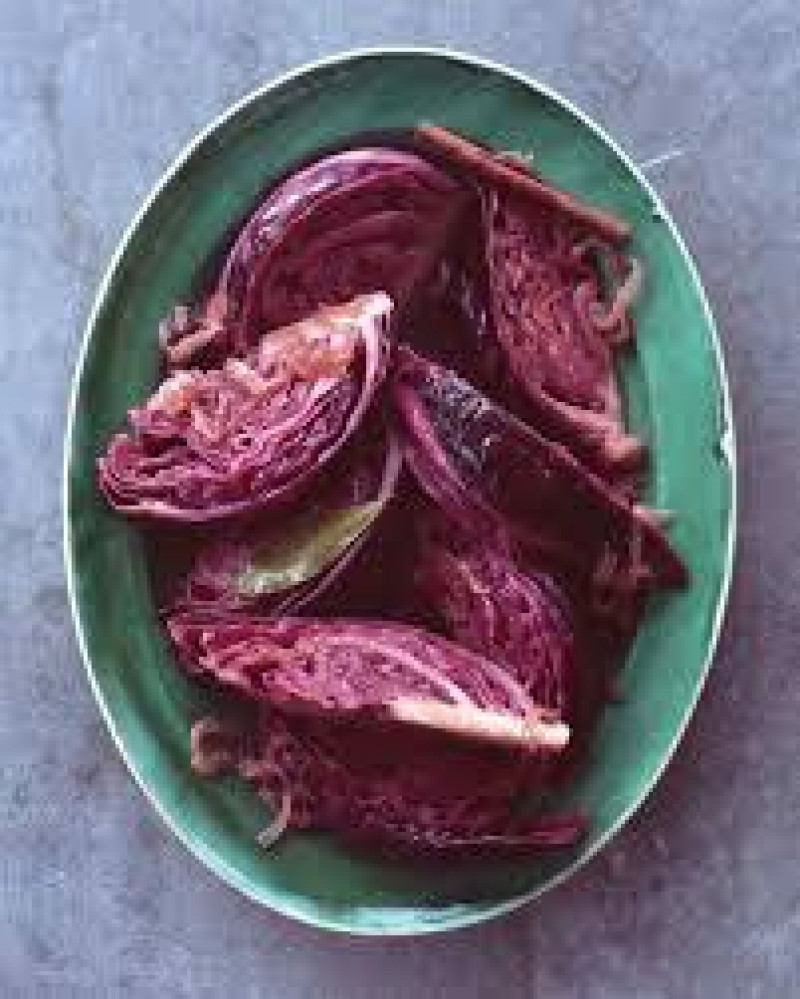 red cabbage braised