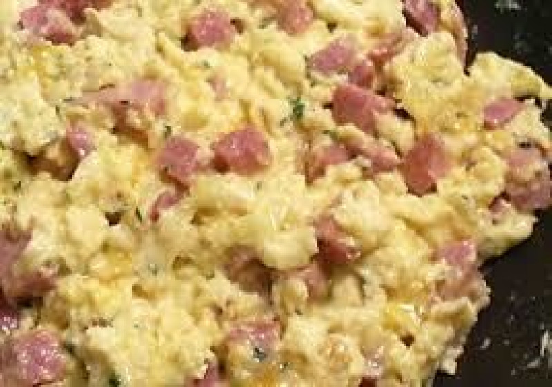 scrambled egg w ham