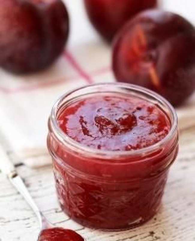 spiced plum butter