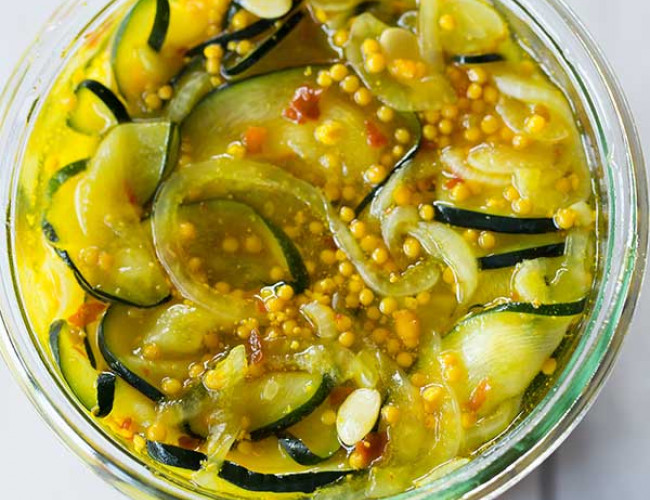 spicy refrigerator zucchini pickle