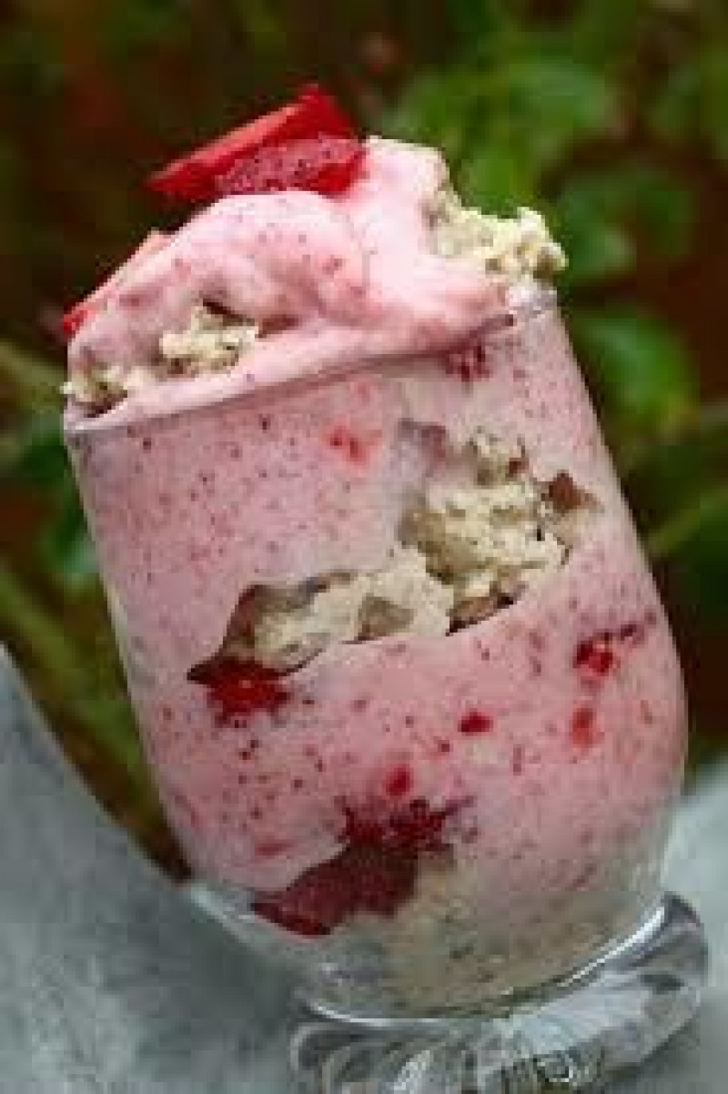 strawb parfait