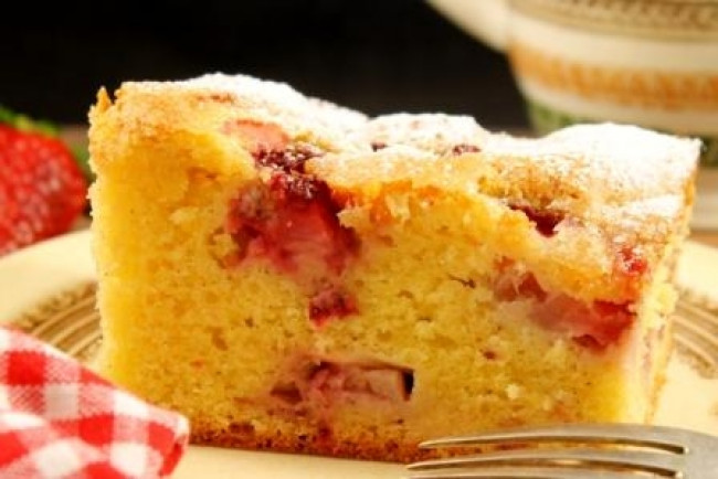 strawberry cake