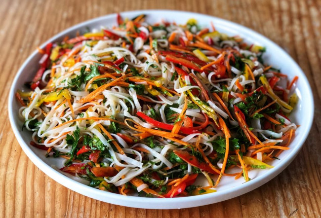 vegetarian noodle salad